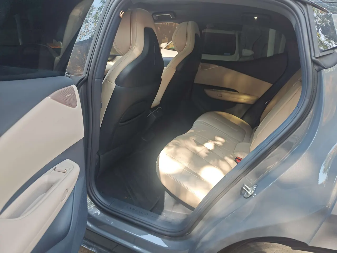 LYNK&amp;CO 2025 LYNK&amp;CO Z 20 530km Rear Drive Pro Automatic 7