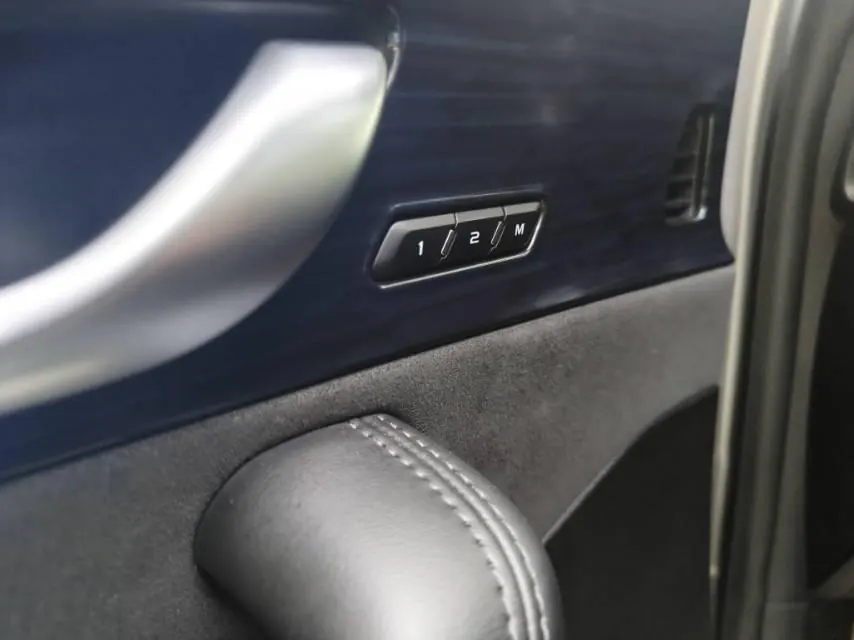 Geely 2024 XingyueL (Monjaro) 2.0TD High Power Two-Drive Enovate Edition Automatic Transmission 11