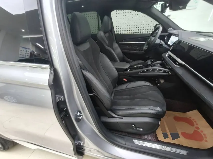 Geely 2024 XingyueL (Monjaro) 2.0TD High Power Two-Drive Enovate Edition Automatic Transmission 13