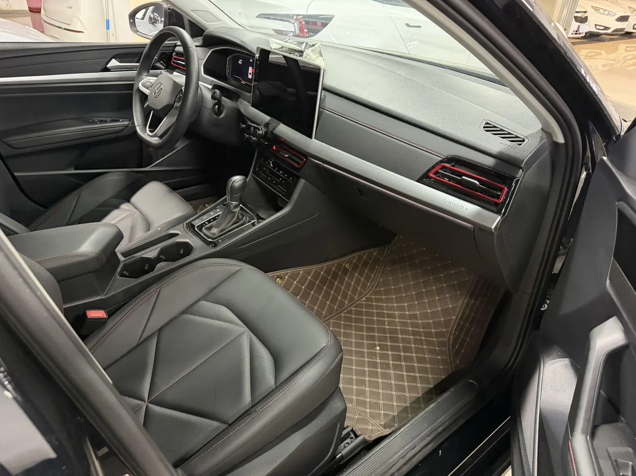 Volkswagen 2024 LaVida 1.5TSI 300TSI Star Full Escape Automatic Gear 4