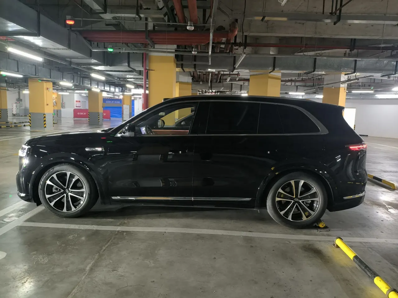 AITO 2026 AITO M7 extended range Max 4-wheel drive version 5 (192-line laser Radar) automatic gear 2