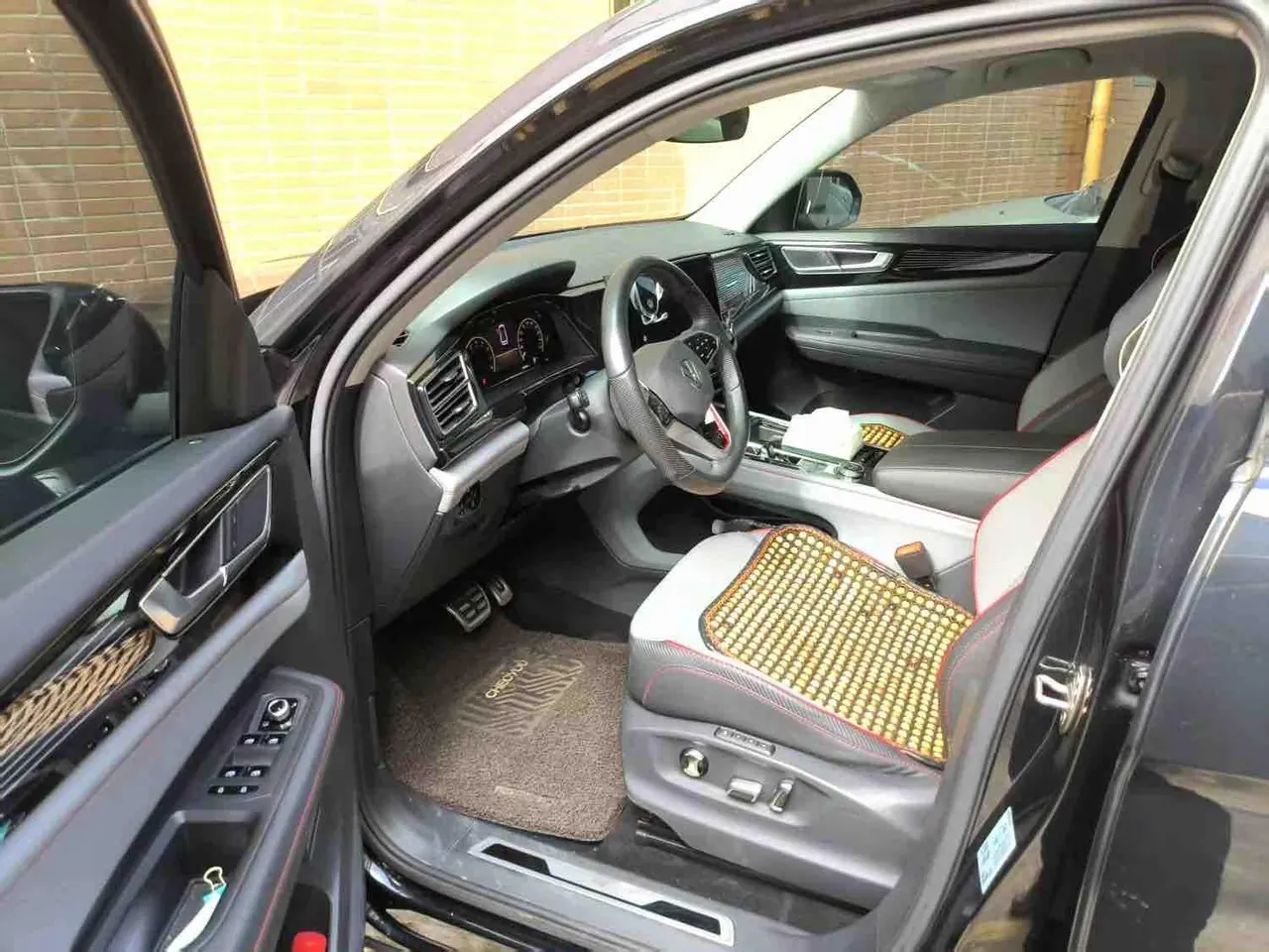 Volkswagen 2023 Tuang X 2.0TSI 380TSI 4WD Respect Deluxe Automatic Transmission 6