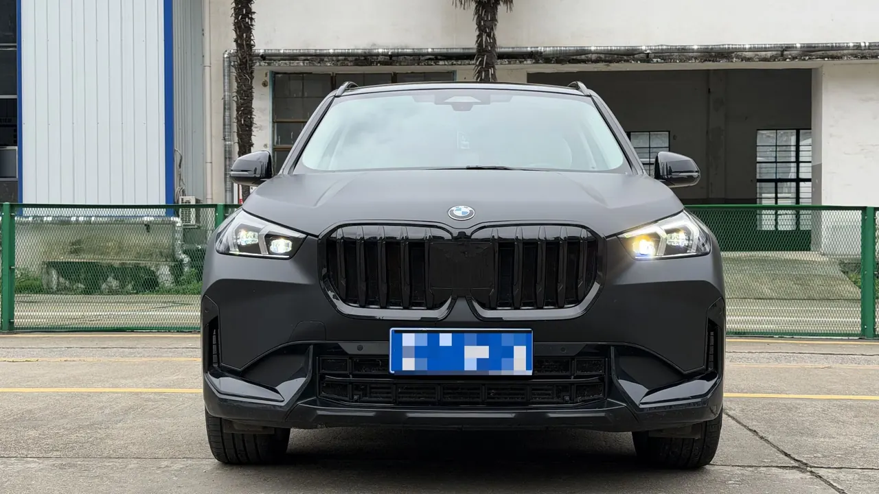 BMW 2023 X1 sDrive25Li 2.0T X design set automatic gear 2