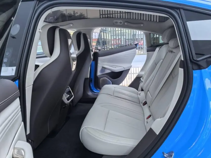 MI 2026 SU7 Standard Edition Automatic Gear 7