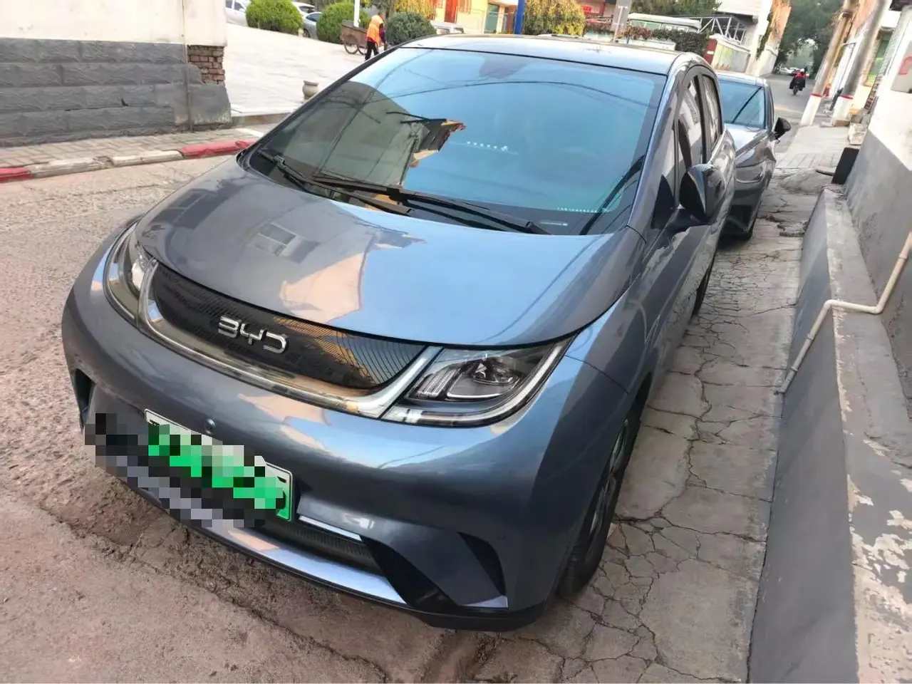 Open image lightbox: BYD 2025 Dolphin 420km Fashion Edition Automatic