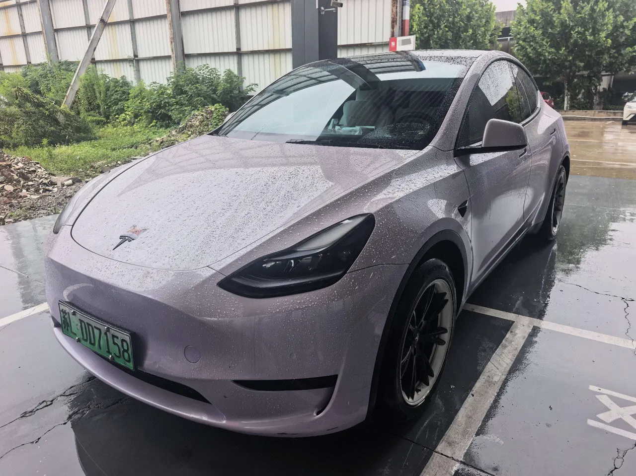 Открыть галерею: Tesla 2022 Model Y rear-wheel drive version (facelift) automatic gear