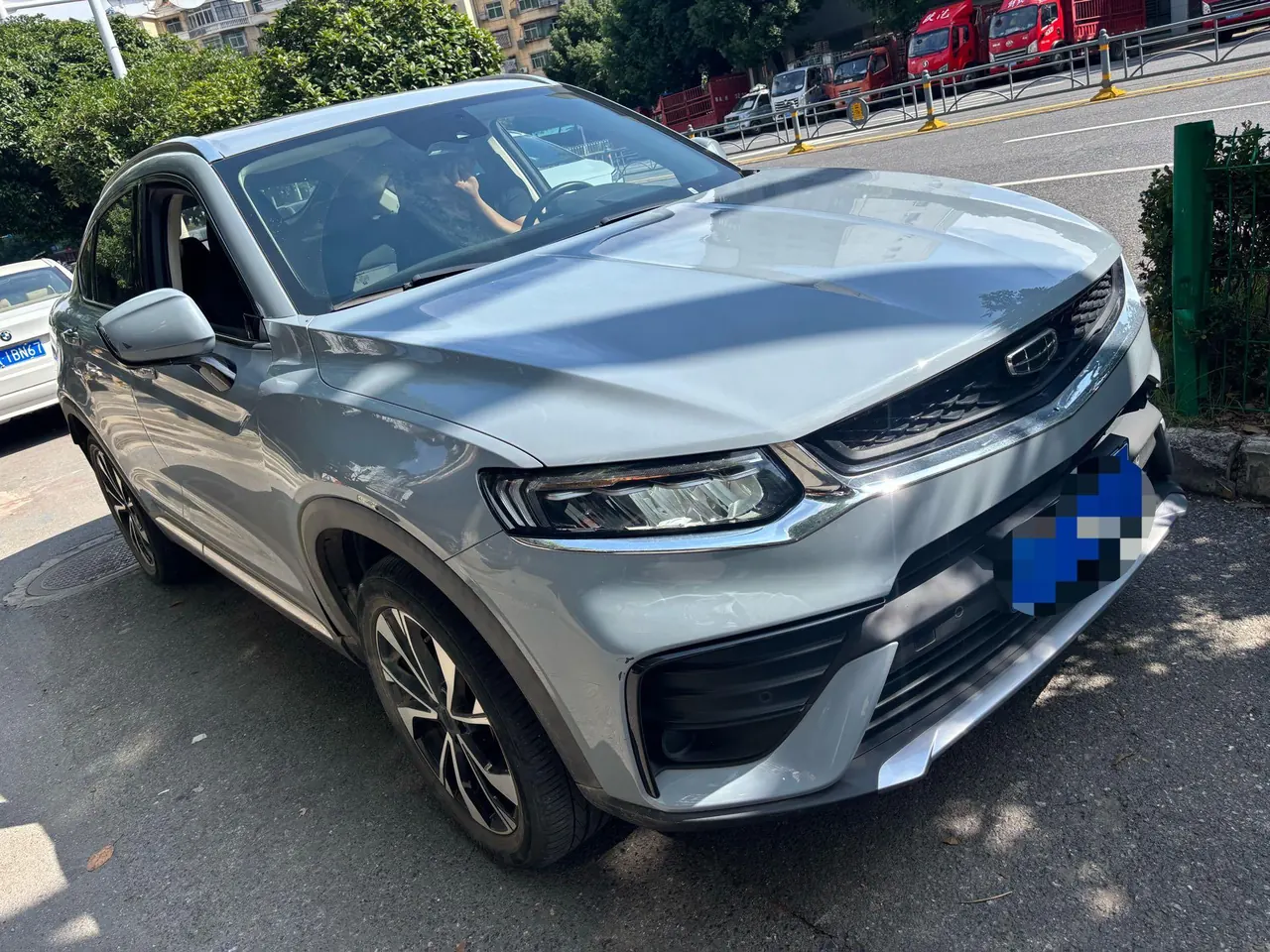 Geely 2021 xingyue S 2.0TD two-drive lightning version automatic gear 3