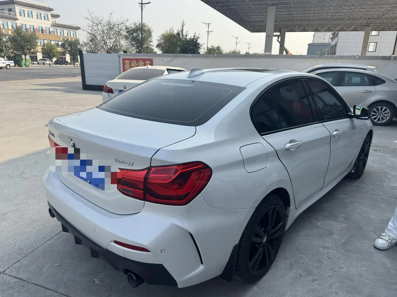 BMW 1 Series 2021 125i 2.0T M Sports Obsidian Night Edition Automatic Gear 5