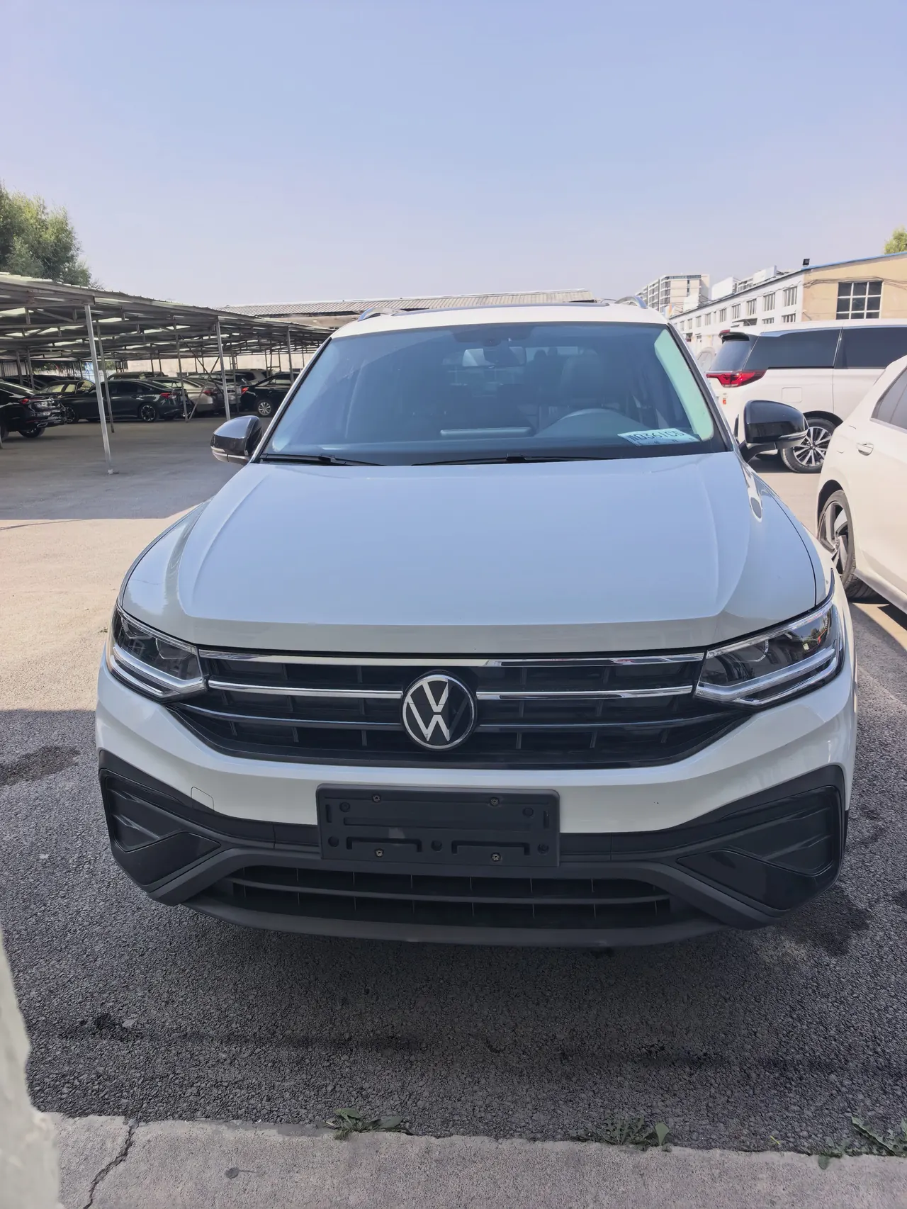 Volkswagen 2024 Tiguan L 1.5TSI 300TSI Front-Wheel-Drive Smart Enjoyment Edition Automatic Transmission 2