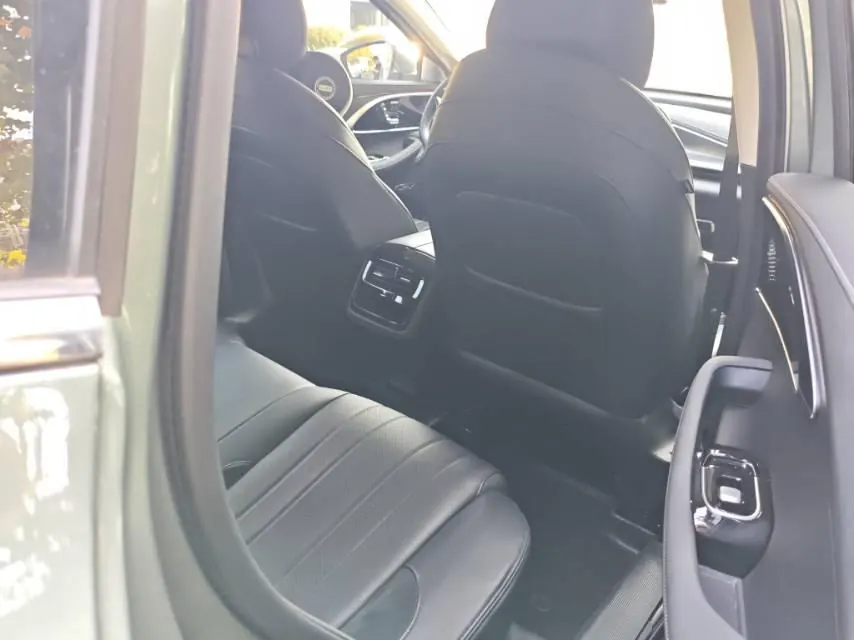 Xingtu 2024 Lingyun 1.6T 300T Two-Drive Xingyao Edition Automatic Gear 11