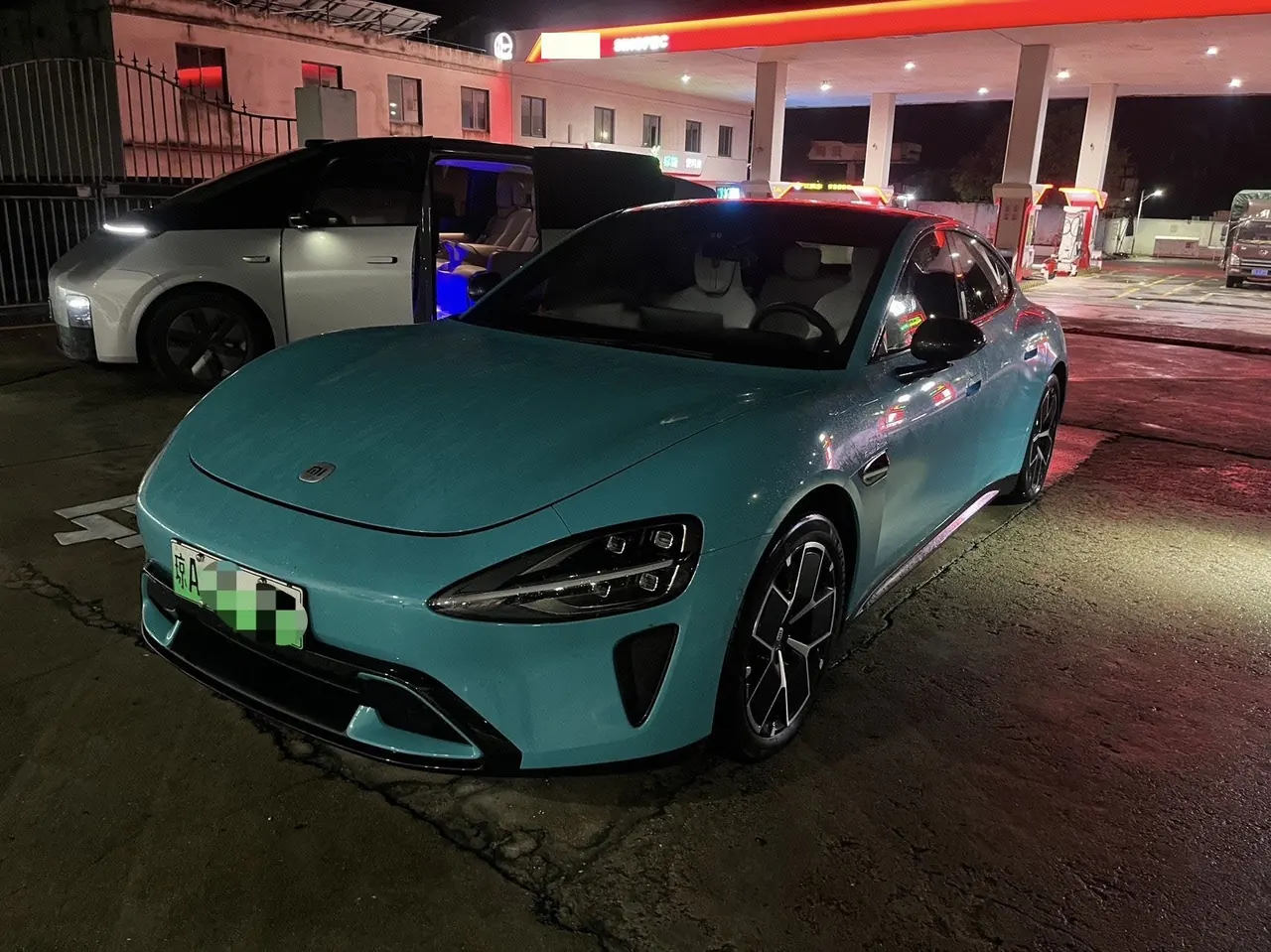 Open image lightbox: MI 2024 SU 7 700km Rear Drive Long Endurance Smart Driving Edition Automatic Gear