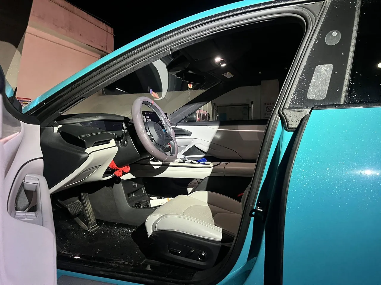 MI 2024 SU 7 700km Rear Drive Long Endurance Smart Driving Edition Automatic Gear 2