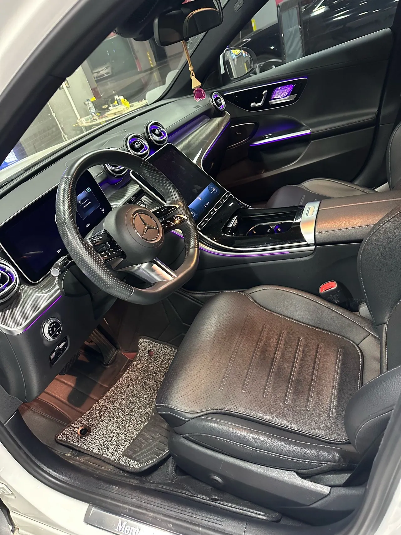 Mercedes Benz Class C 2023 C 260 L 48V 1.5T Automatic 9