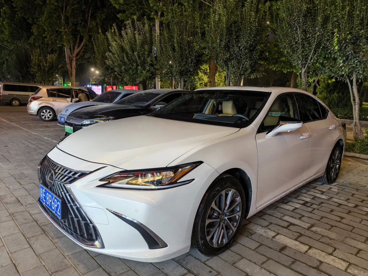 Открыть галерею: Lexus ES (Imported) 2024 ES200 2.0 Stepless Edition Automatic Gear
