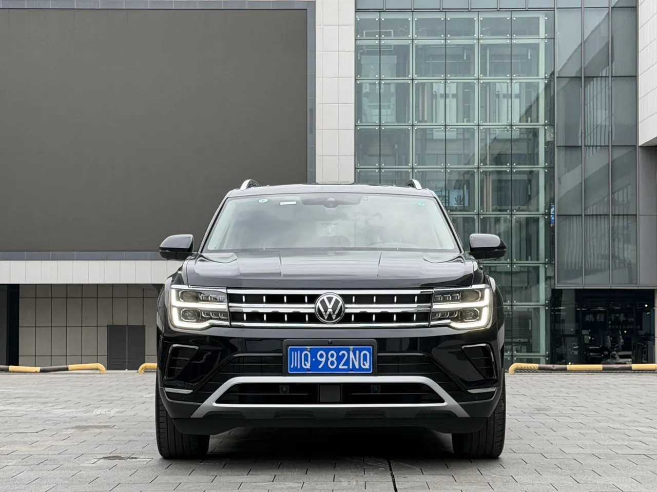 Volkswagen 2022 Tuang 2.0TSI 380TSI 4WD Respect Flagship Automatic Transmission 2