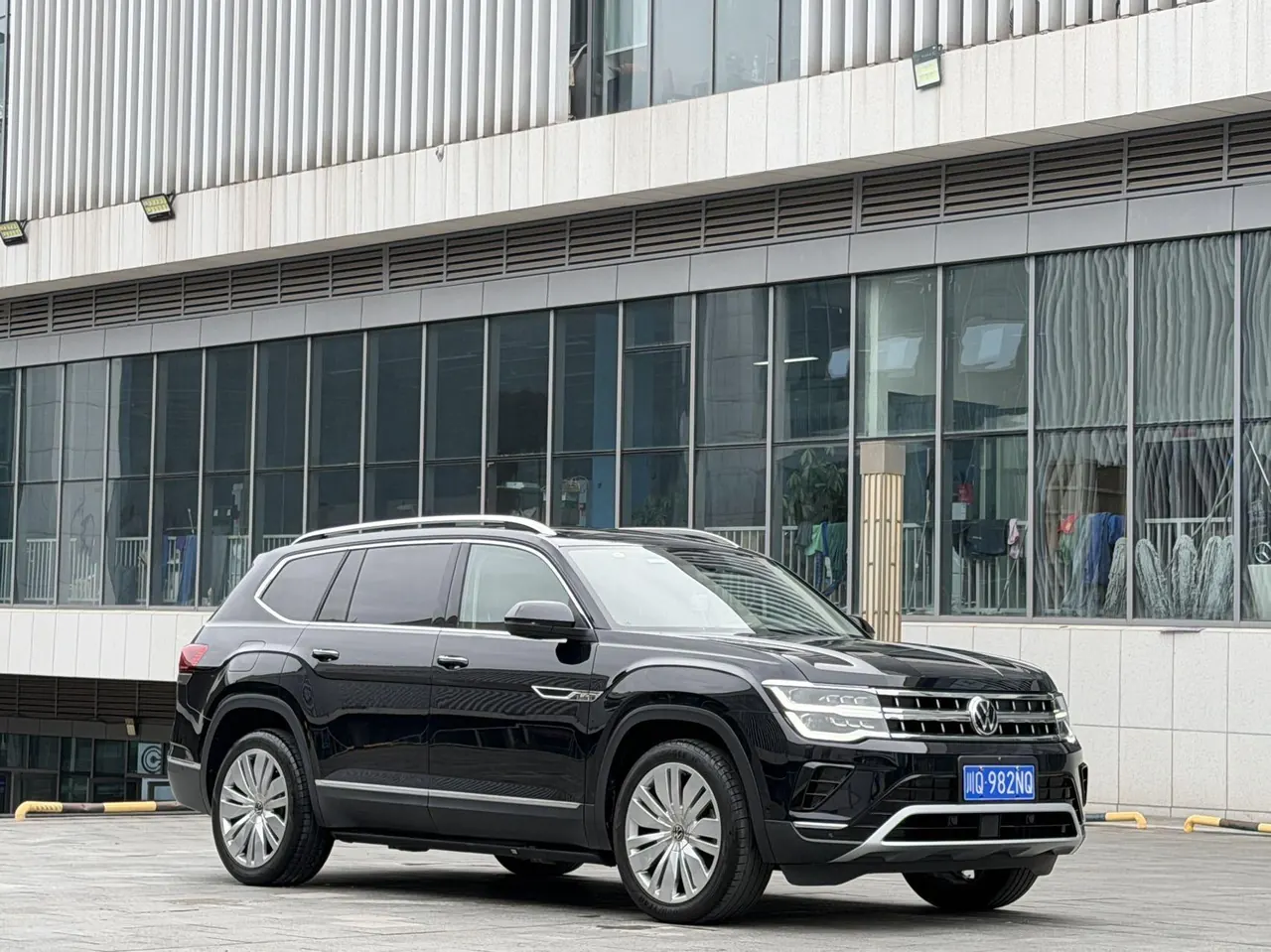 Volkswagen 2022 Tuang 2.0TSI 380TSI 4WD Respect Flagship Automatic Transmission 8