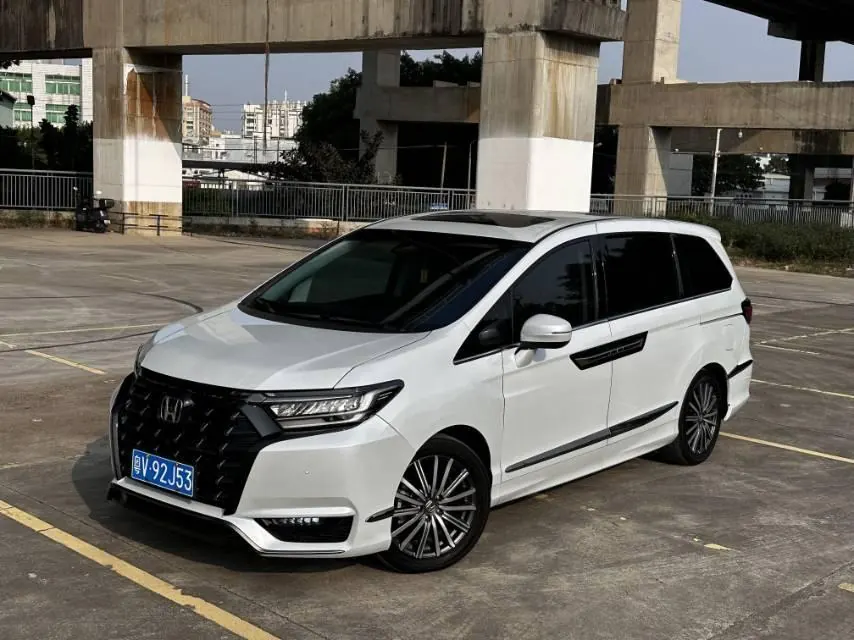 Honda 2024 Alishen e:HEV 2.0 Stepless Extreme Edition Automatic Gear 3