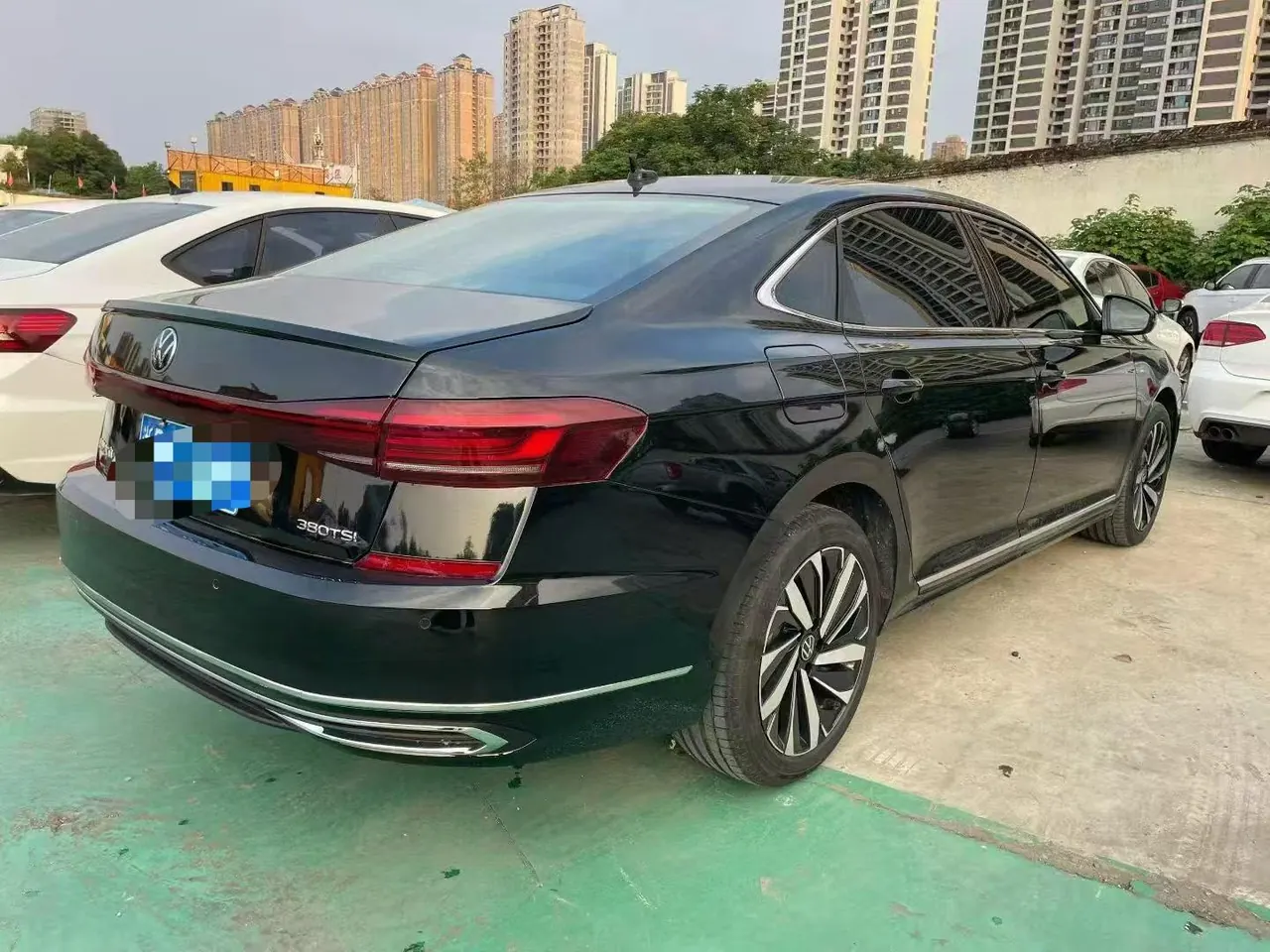 Volkswagen 2025 Passat 2.0TSI 380TSI Subut Longteng Edition Automatic Gear 7