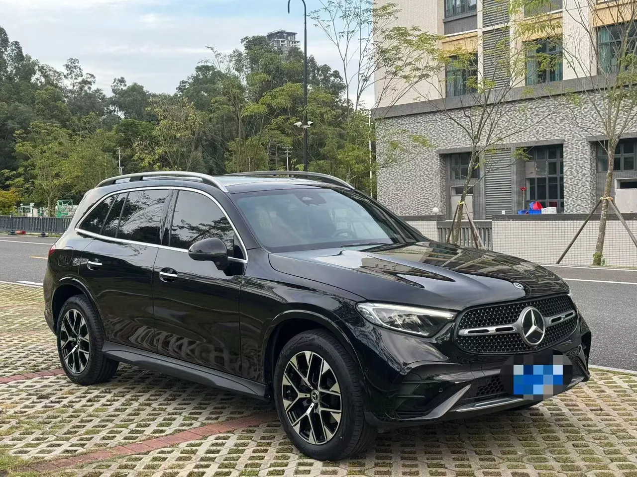 Mercedes Benz 2024 GLC 260 L 4MATIC 48V 2.0T Luxury 5-seat Automatic Gear 2