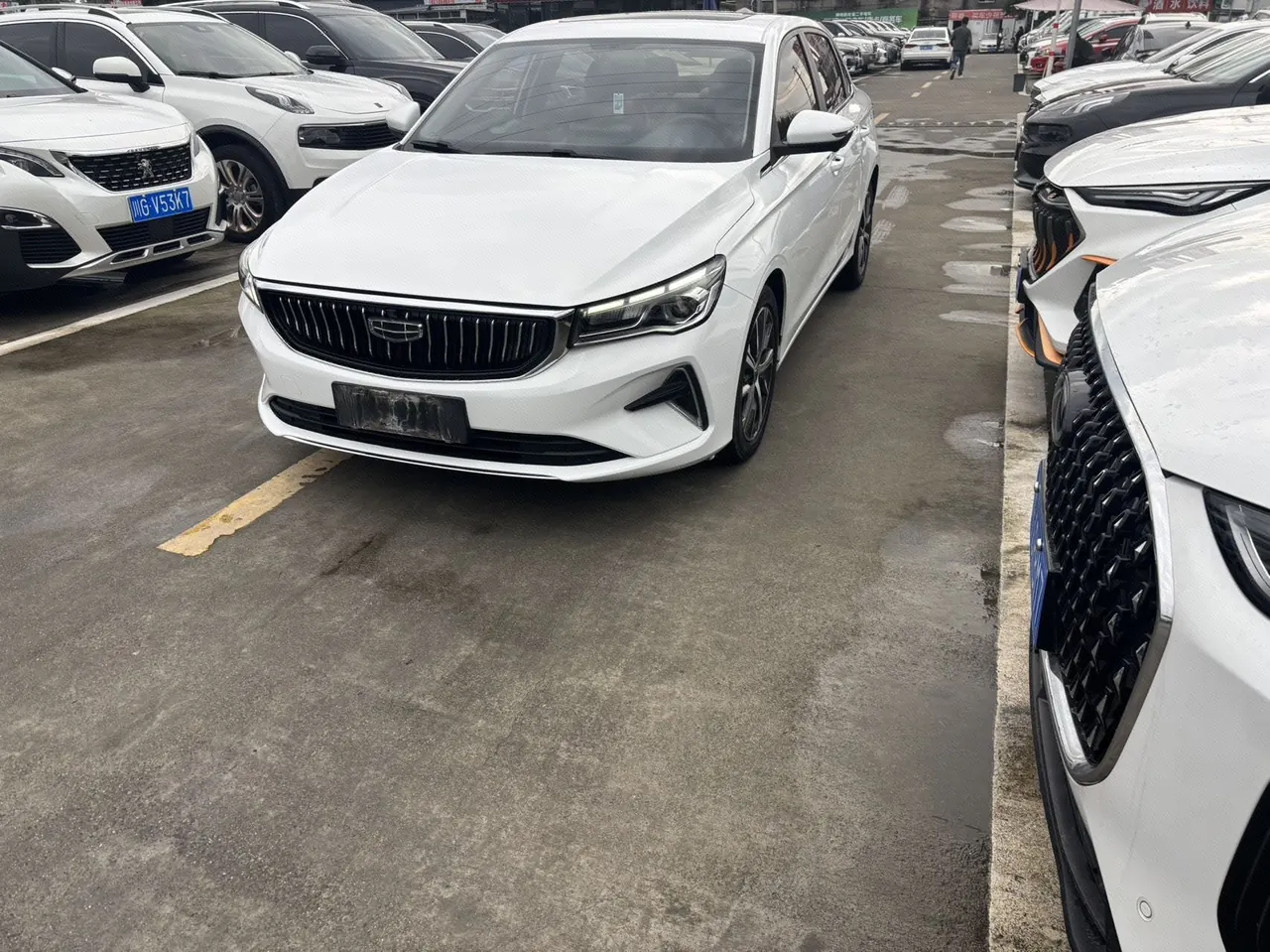 Geely 2022 Emgrand-sedan 1.5 stepless flagship automatic gear - View 1