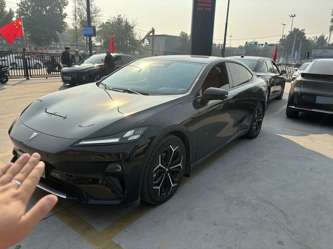 ChangAn Deepal 2024 L 07 230Max Dry Kun Zhijia ADS SE Range-extended Automatic Gear - View 1
