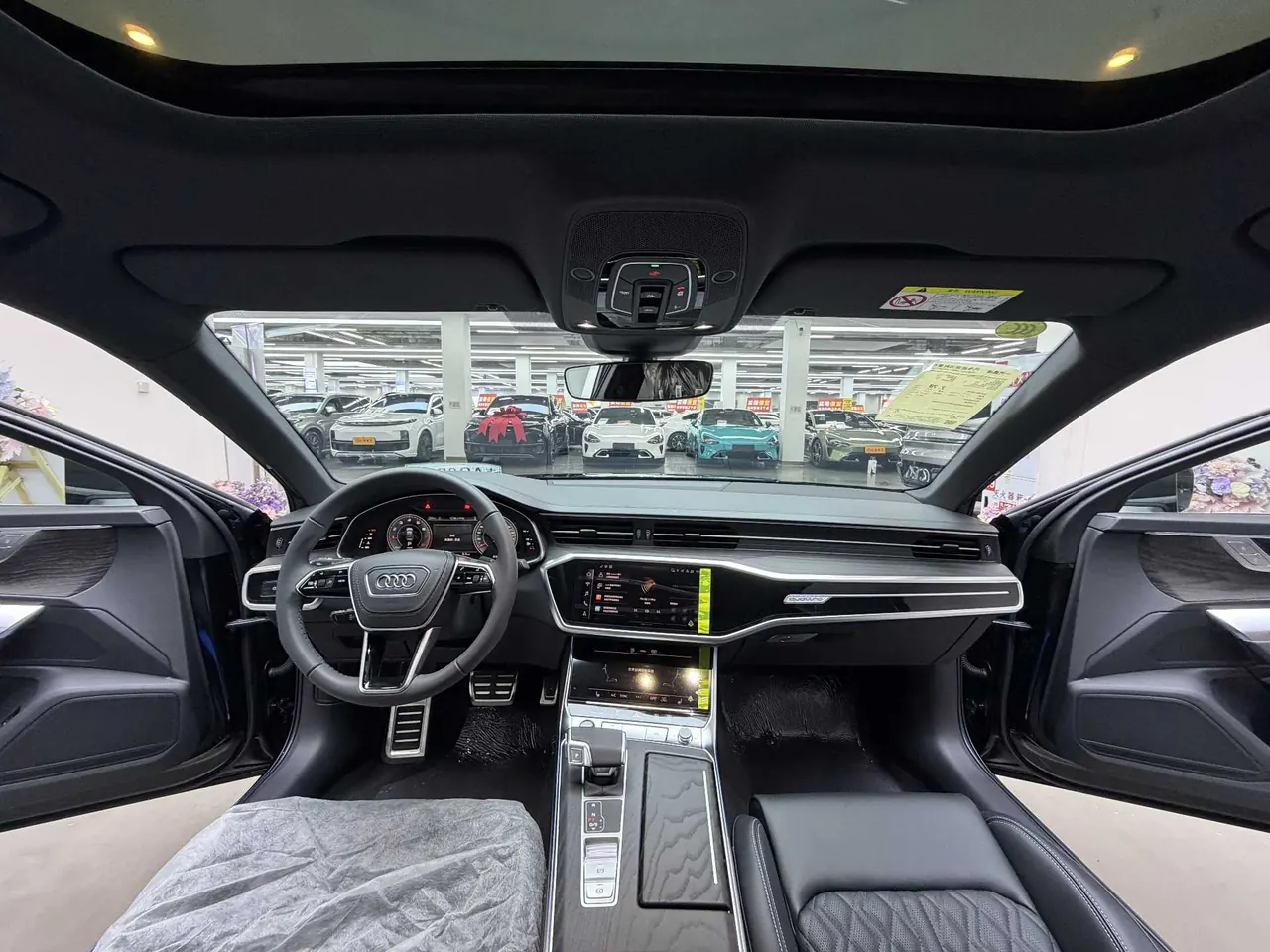Audi 2025 A6L 2.0TFSI 45TFSI Quattro Selected Dynamic Automatic 3