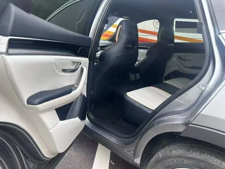 BYD Song PLUS New Energy 2024 Song PLUS DM-i 1.5 Stepless Glory Edition 110km Flagship PLUS Automatic Gear 7