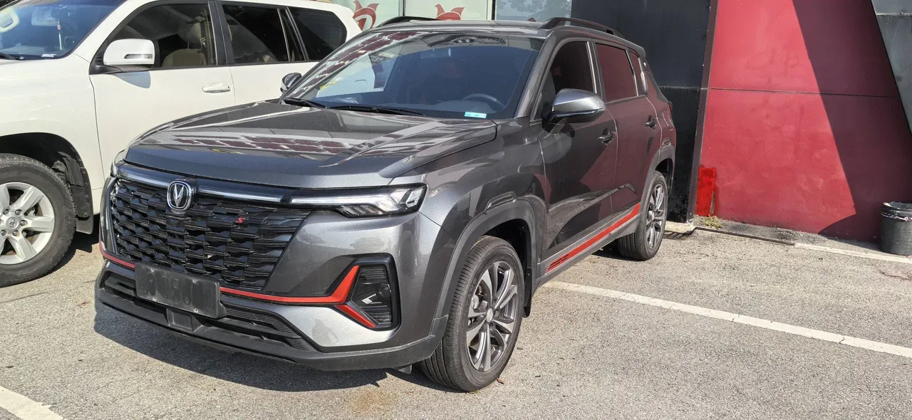 ChangAn 2023 CS35 PLUS 1.4T Enjoy Deluxe Automatic Gear - View 1