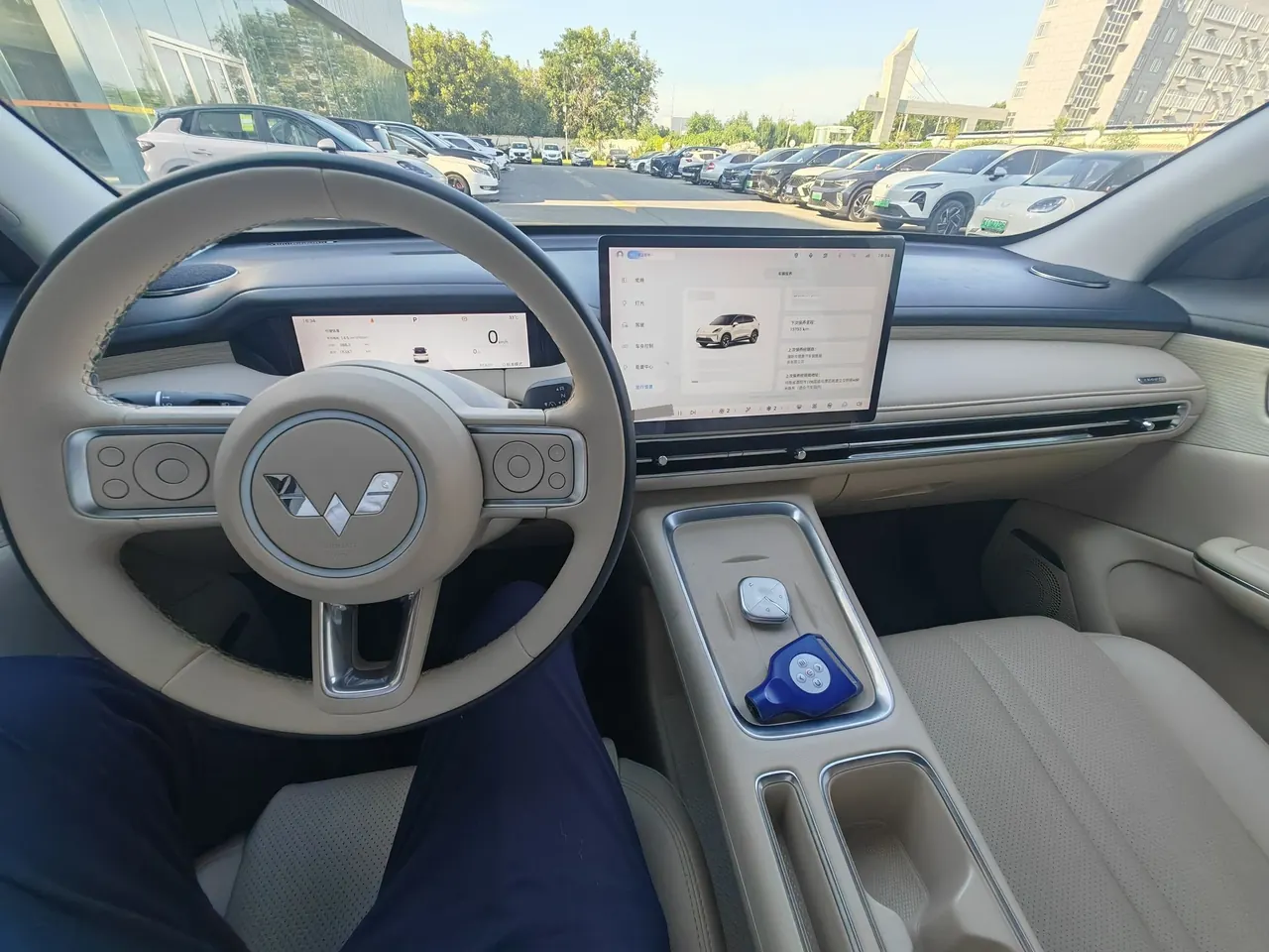 WuLing 2025 Plantronics S 430km Exclusive Automatic Transmission 4