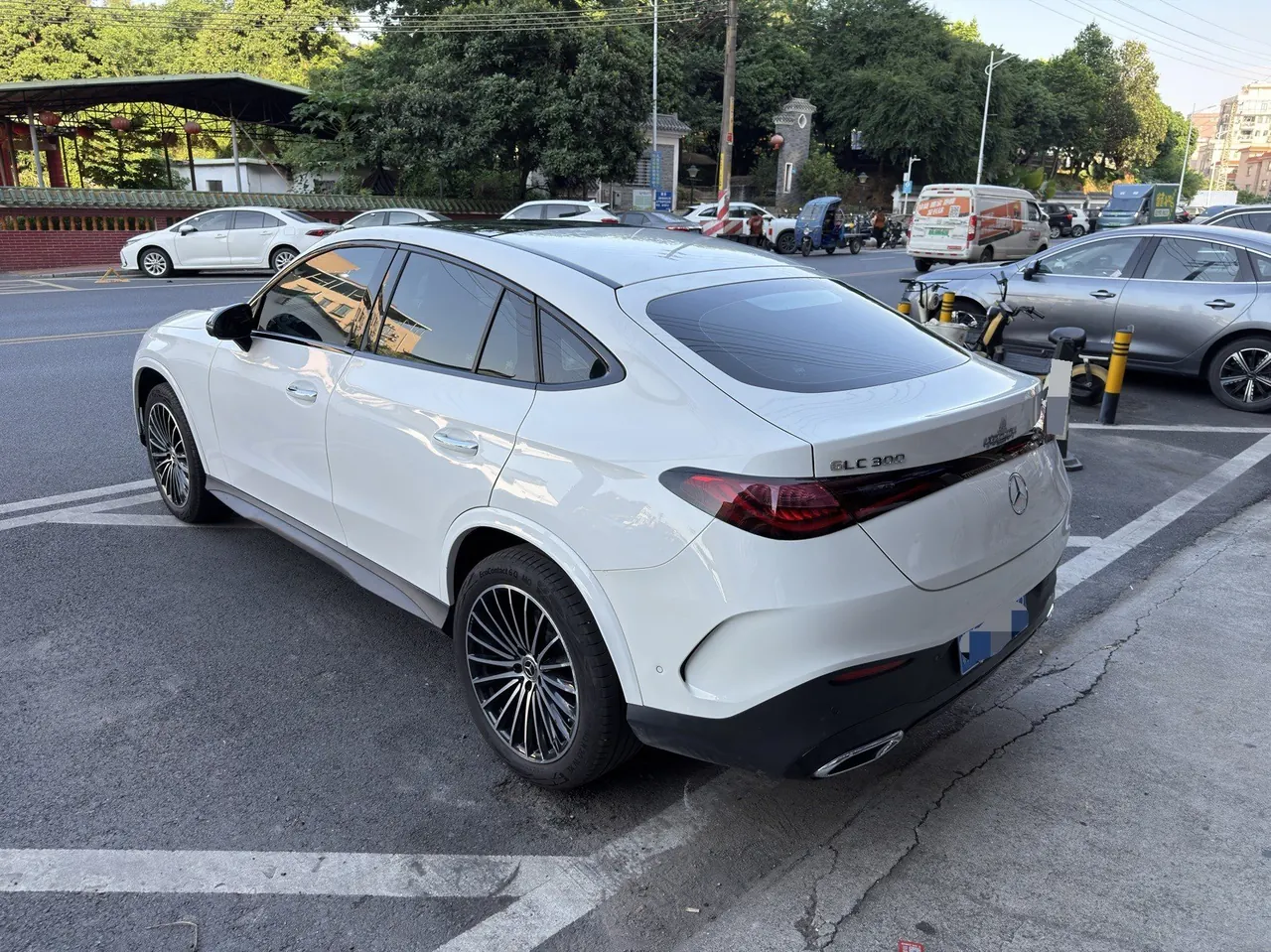 Mercedes Benz GLC (Imported) 2025 GLC 300 Coupe 4MATIC 2.0T Automatic 6
