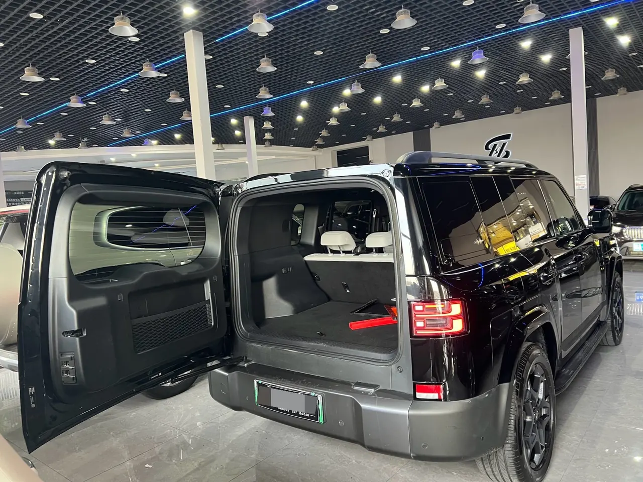 FangChengBao 2025 titanium 7 1.5T stepless 190KM four-wheel drive Ultra version of automatic gear 10