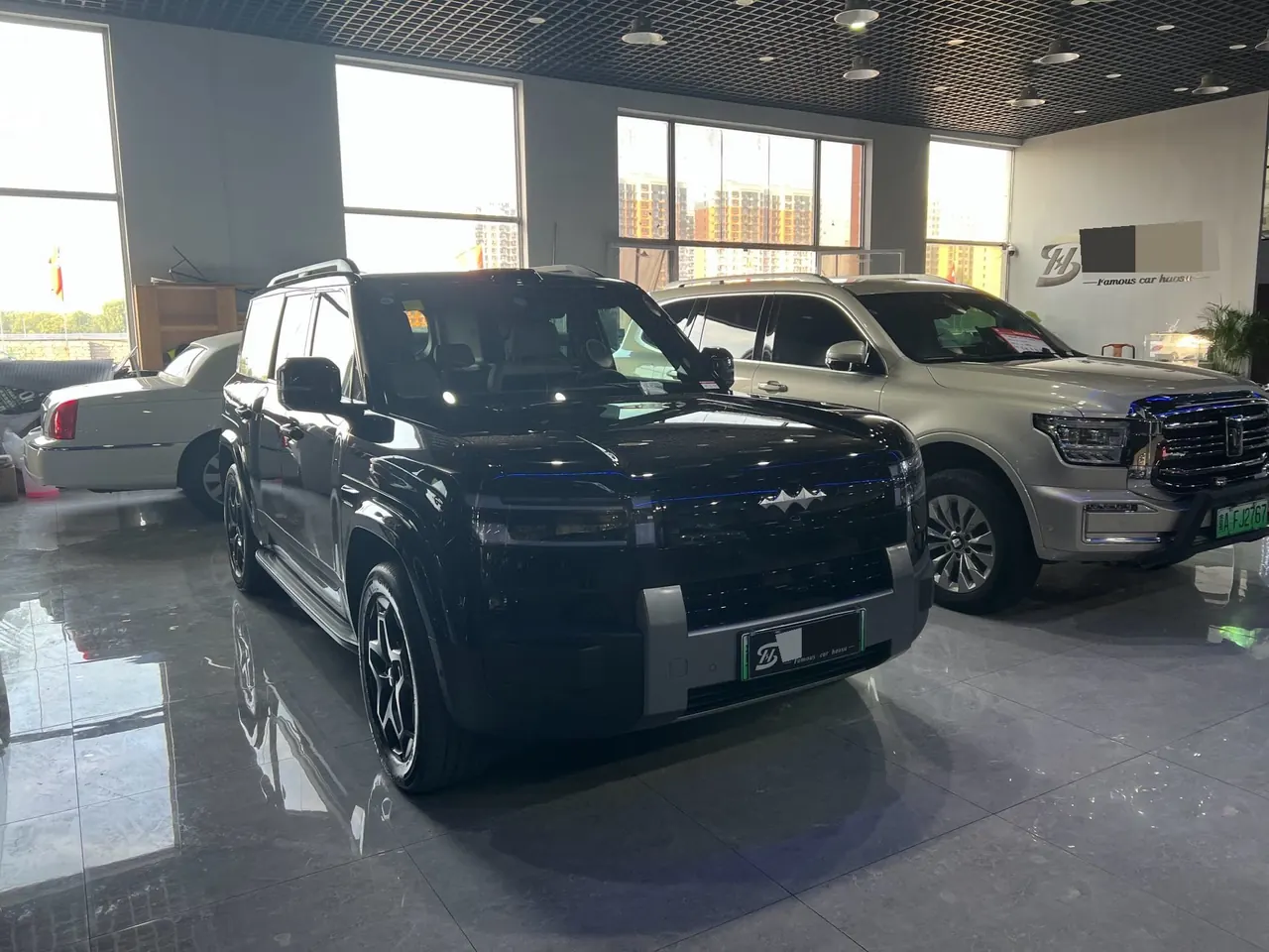 FangChengBao 2025 titanium 7 1.5T stepless 190KM four-wheel drive Ultra version of automatic gear 3