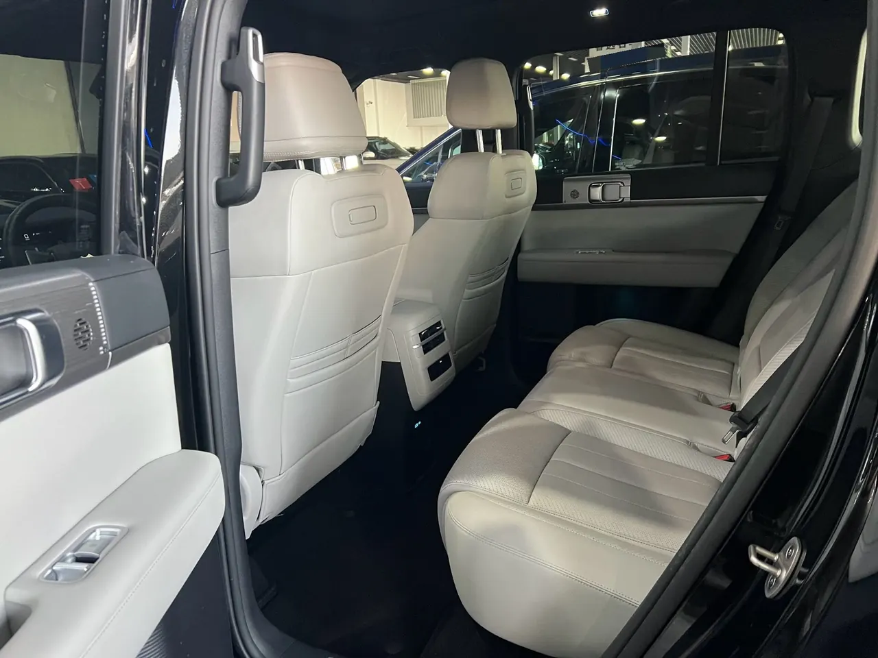 FangChengBao 2025 titanium 7 1.5T stepless 190KM four-wheel drive Ultra version of automatic gear 5