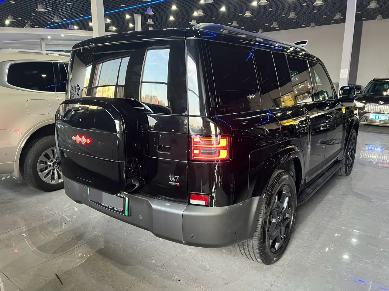 FangChengBao 2025 titanium 7 1.5T stepless 190KM four-wheel drive Ultra version of automatic gear 8