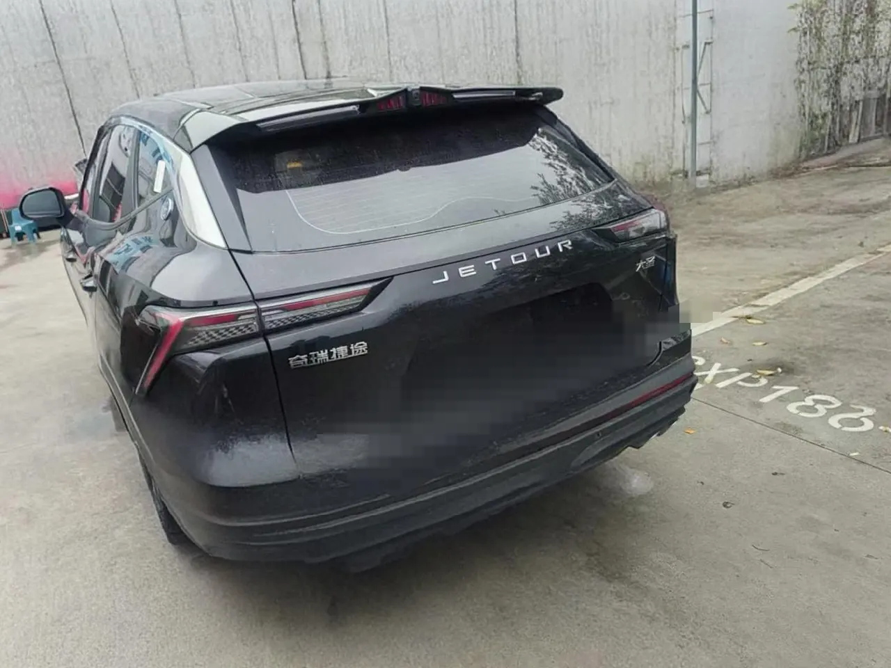 Jetour 2025 Dasheng 1.5T Exceed Edition Automatic Gear 5