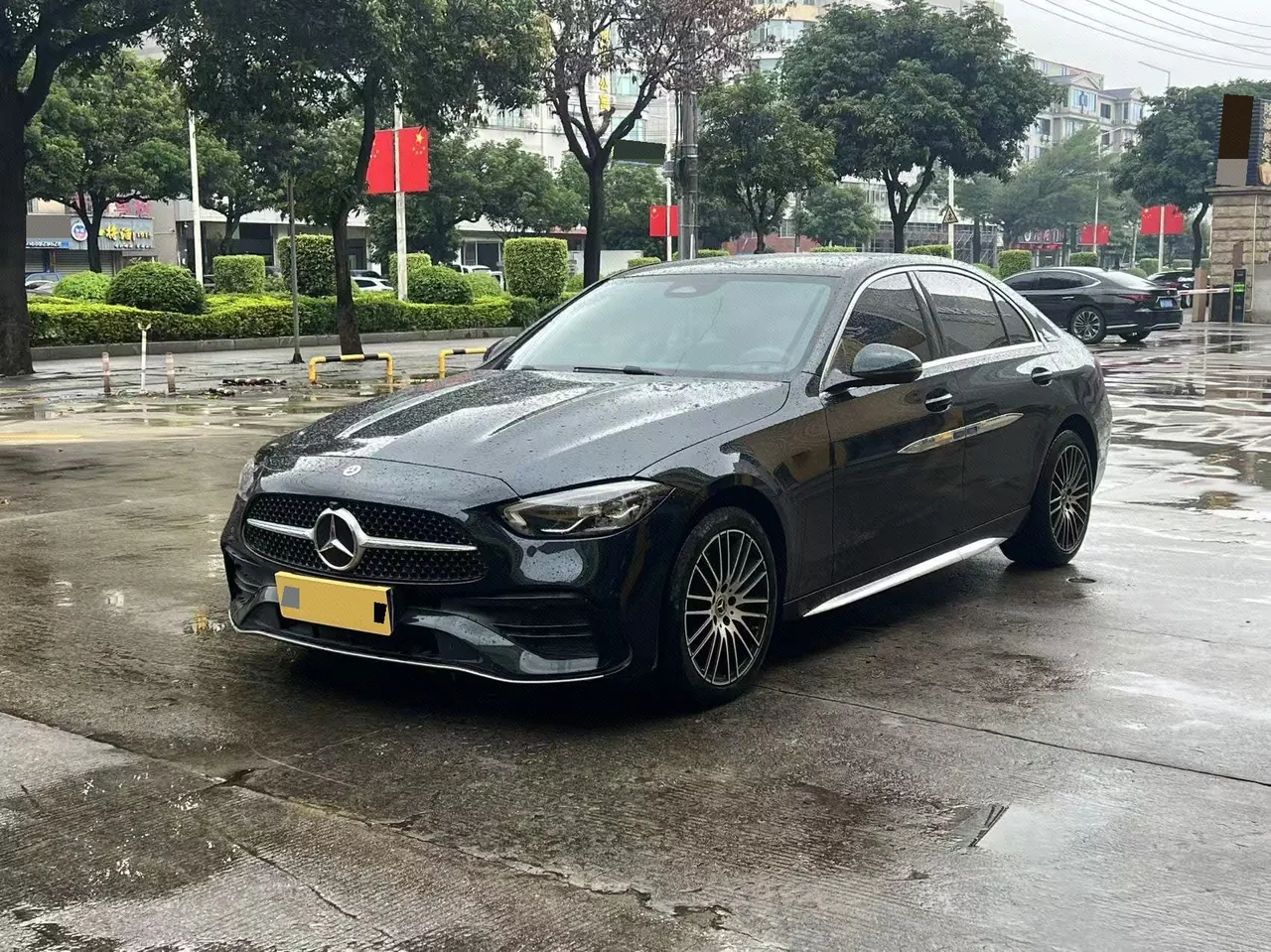 Открыть галерею: Mercedes Benz Class C 2025 C 260 L 48V 1.5T Sports Edition Automatic Gear