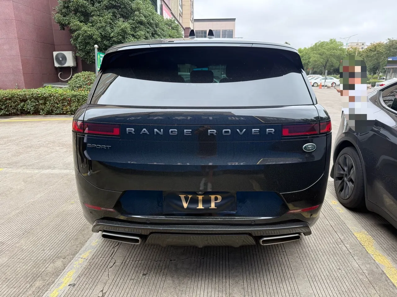 Land Rover Range Rover Sport Edition (Imported) 2023 Range Rover Sport Edition 48V 3.0T P400 Dynamic HSE Automatic Gear 5