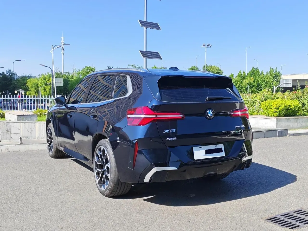 BMW 2025 X3 xDrive30L 2.0T Leading M Sports Suit Automatic Gear 6