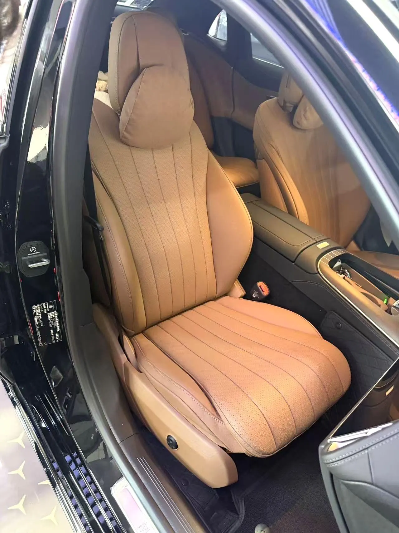 Mercedes Benz E-Class 2026 model E 300 L 48V 2.0T Luxury Edition Automatic 3