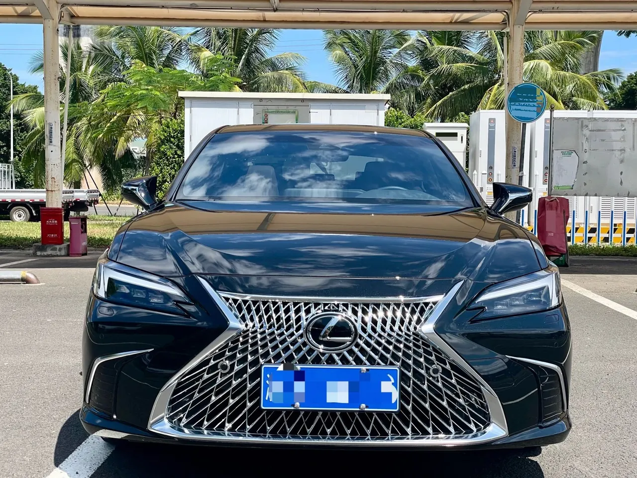 Lexus ES (Imported) 2025 ES200 2.0 Stepless Edition Automatic Gear 2
