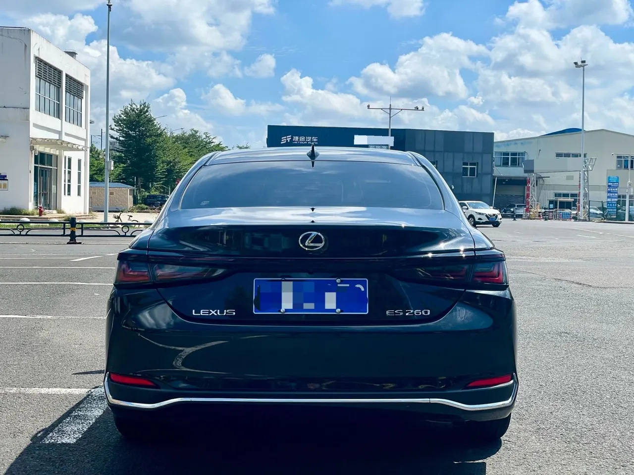 Lexus ES (Imported) 2025 ES200 2.0 Stepless Edition Automatic Gear 4