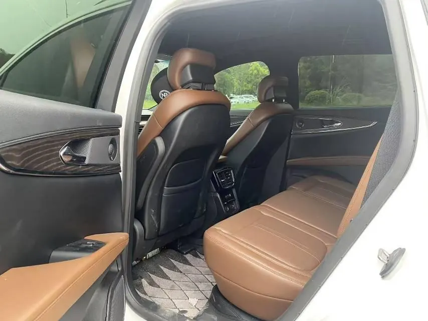 Lincoln 2022 Navigator 2.7T 4-wheel Drive Elegant Edition Automatic Gear 3