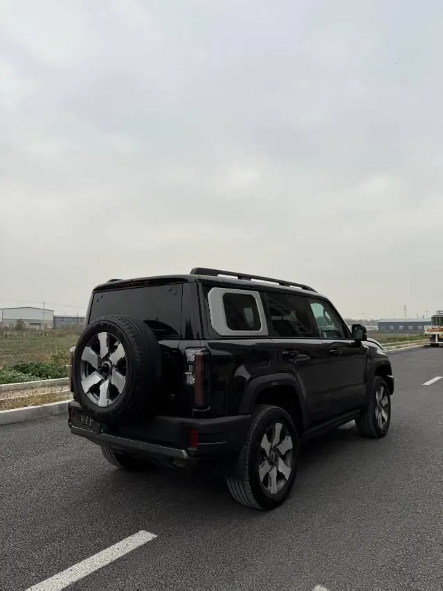 Beijing 2025 BJ40e Advanced Edition Automatic 8