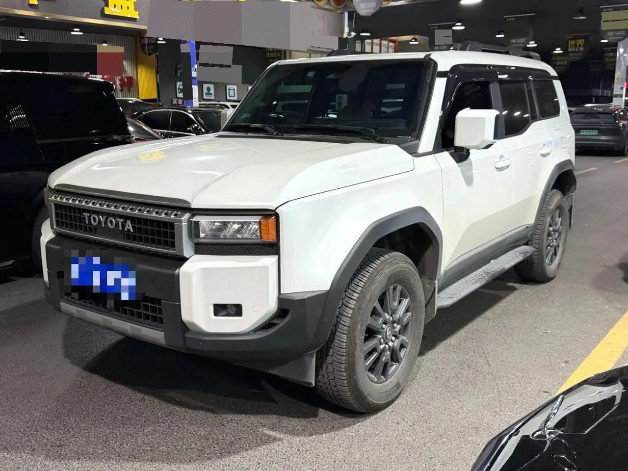 Toyota 2025 Prado HEV 2.4T all-around TX version 5-seat automatic gear - View 1