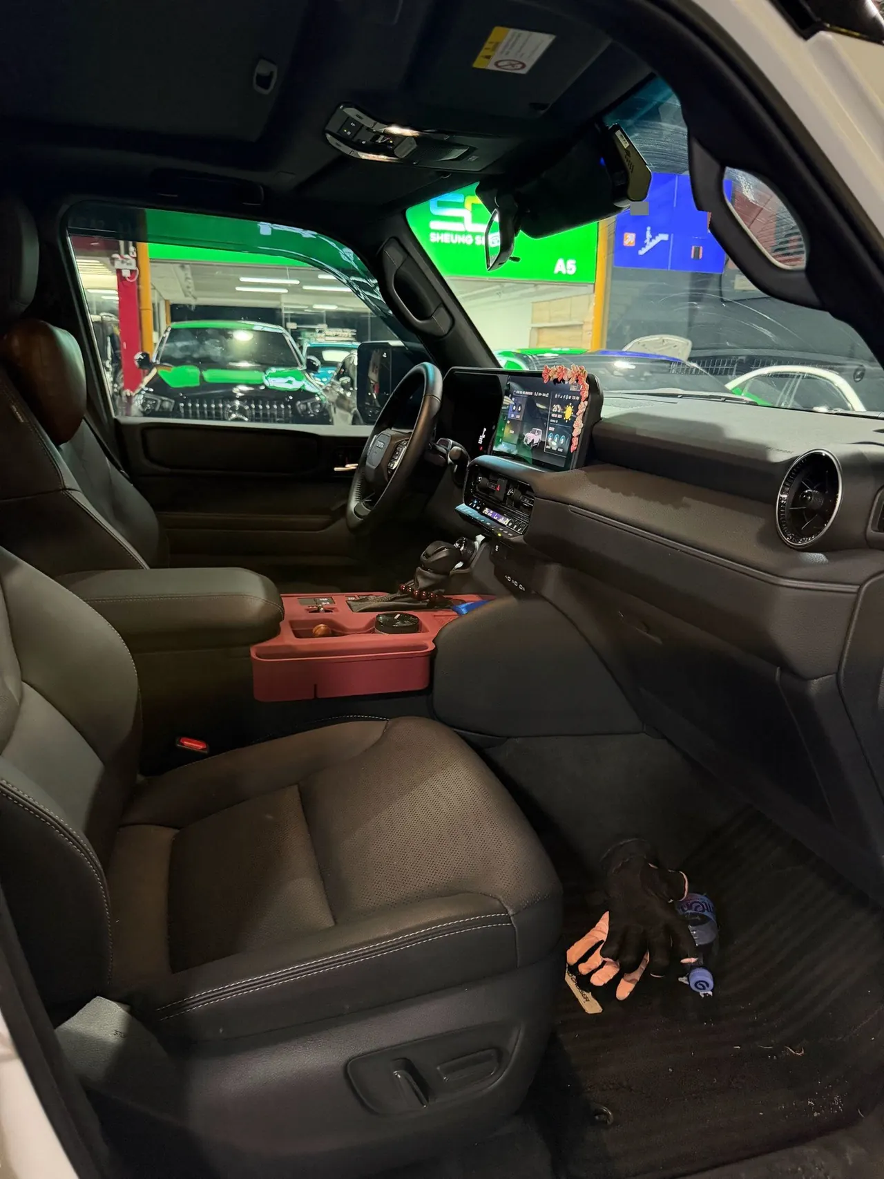 Toyota 2025 Prado HEV 2.4T all-around TX version 5-seat automatic gear 5
