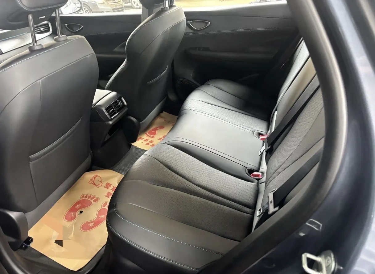 BYD 2025 seals 05 DM-i 1.5 stepless smart driving version 55KM luxury automatic gear 4