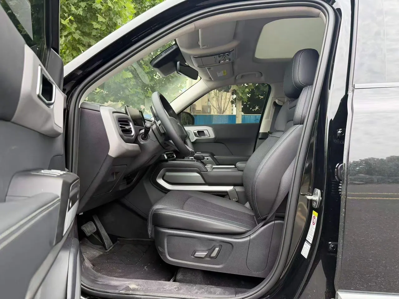 FangChengBao 2025 titanium 3 501KM rear drive smart drive Max version automatic gear 4