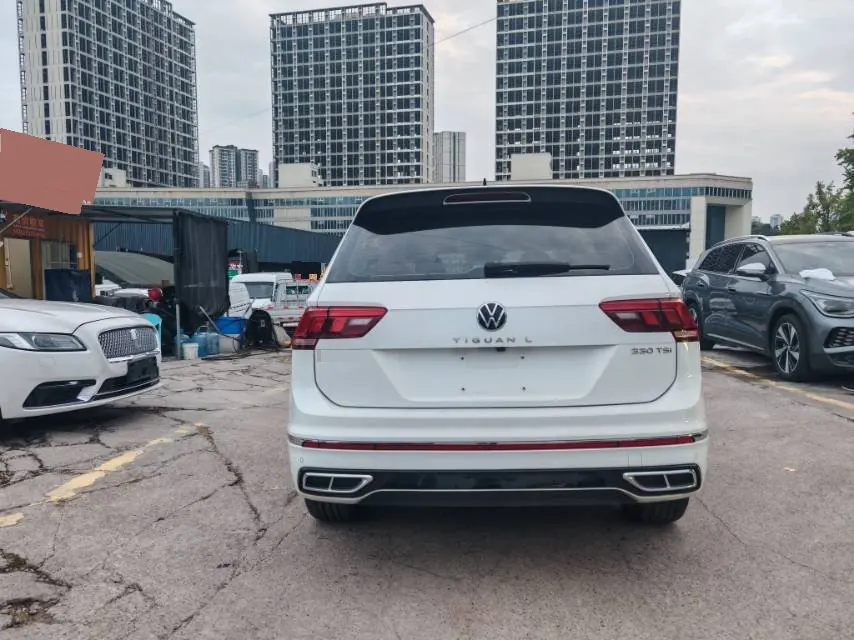 Volkswagen 2023 Tiguan L R-Line 2.0TSI 330TSI Two-Drive R-Line Yuexiang Edition (Revised) Automatic Gear 8
