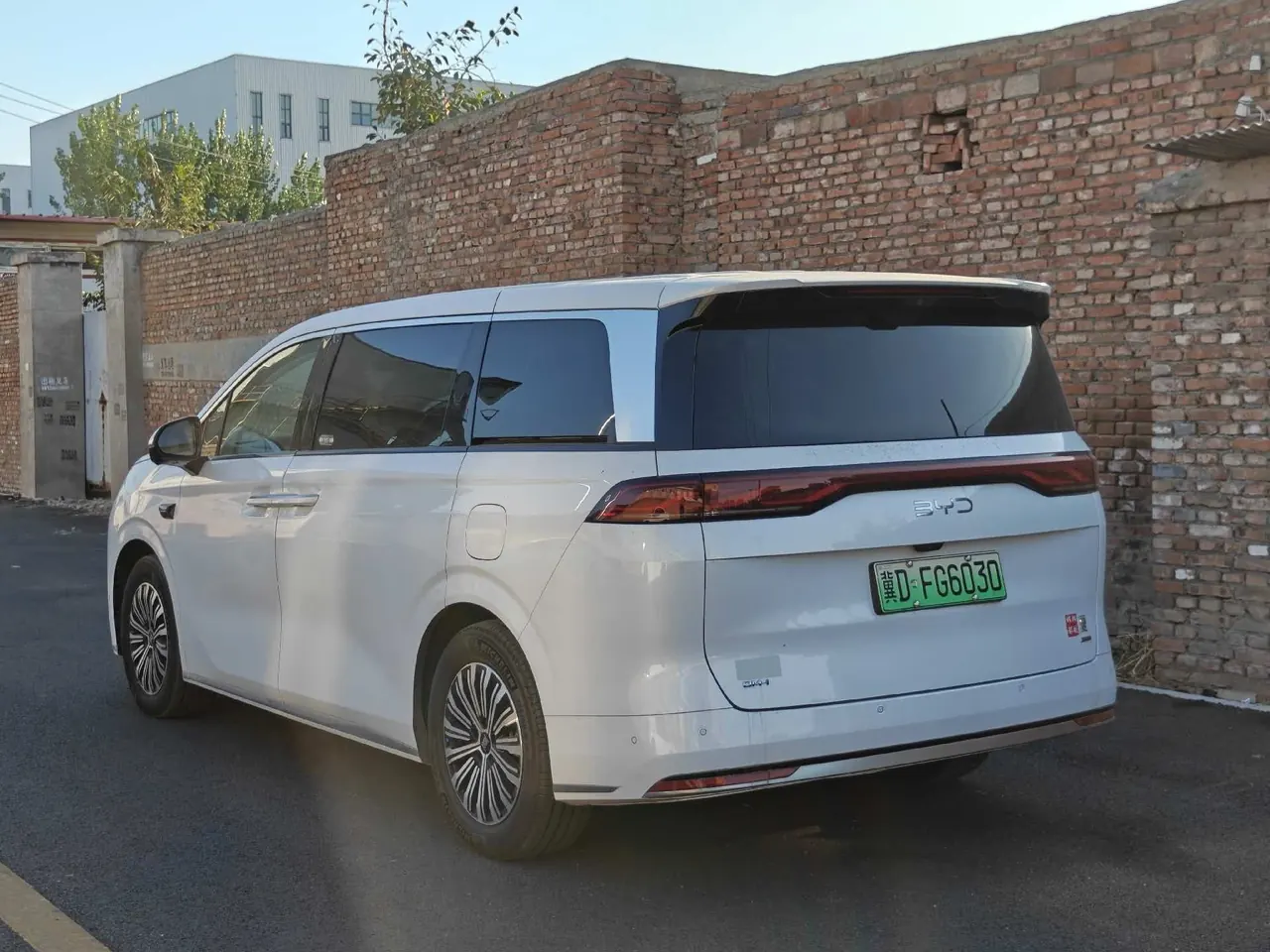 BYD 2026 summer DM-i 1.5T stepless 218km excellent automatic gear 6