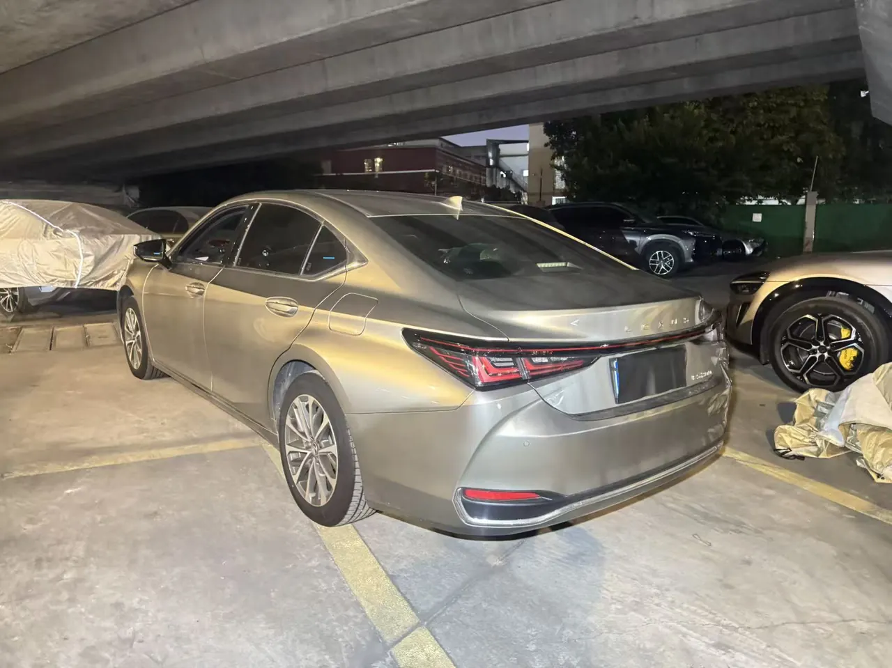 Lexus ES (Imported) 2025 ES200 2.0 Stepless Edition Automatic Gear 7